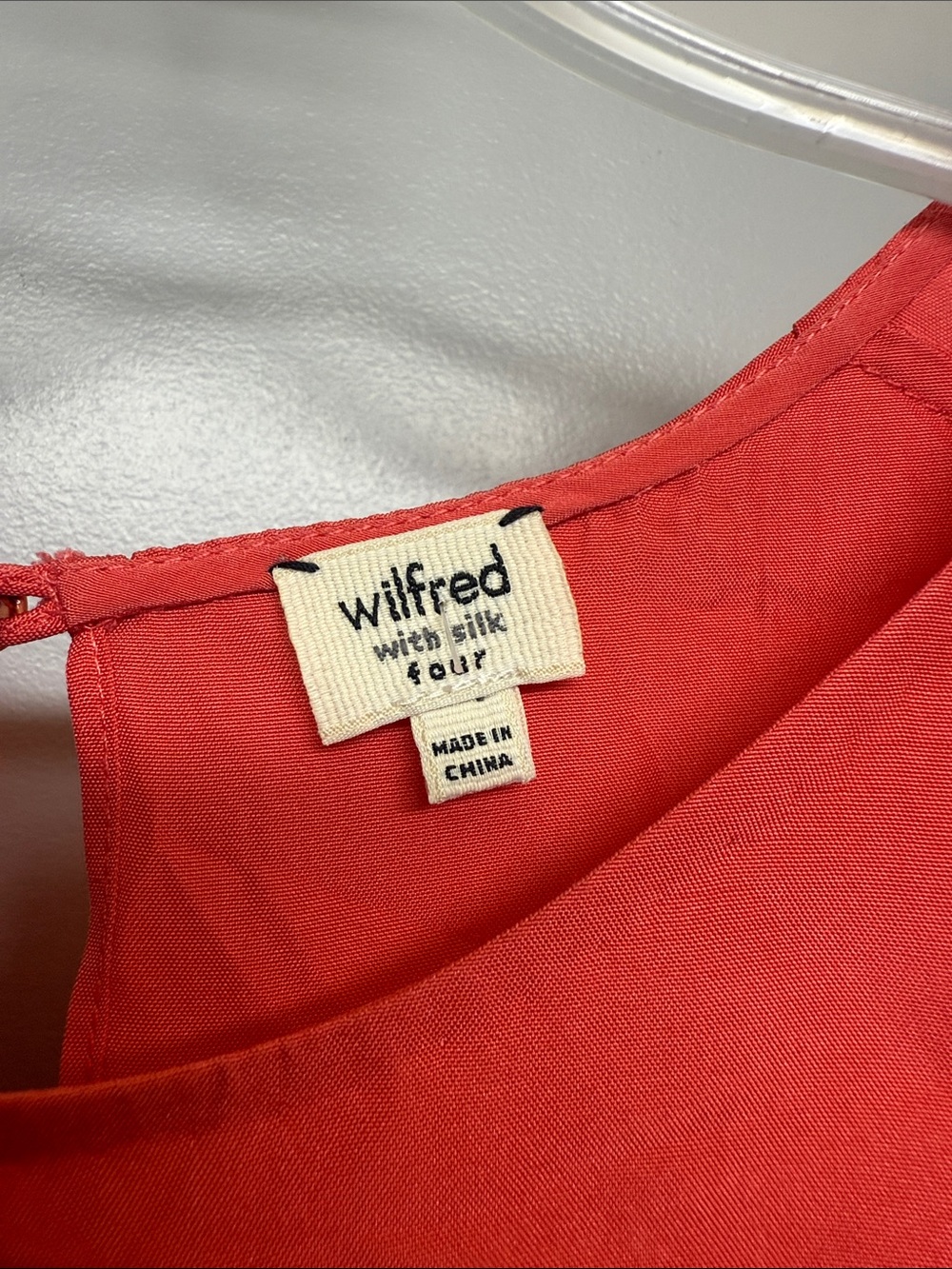Wilfred Silk Coral Red Short Sleeve Midi Dress - Picture 2 of 7